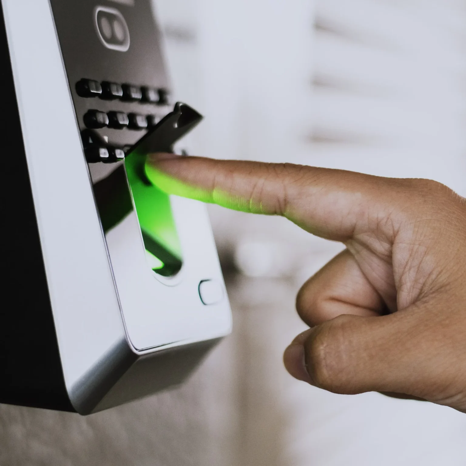 scanning-finger-coronavirus-contaminated-fingerprint-access-control Alpha tech Digital Solution